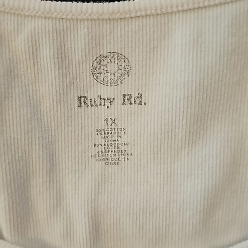 Women's tank top - Picture 3 of 4